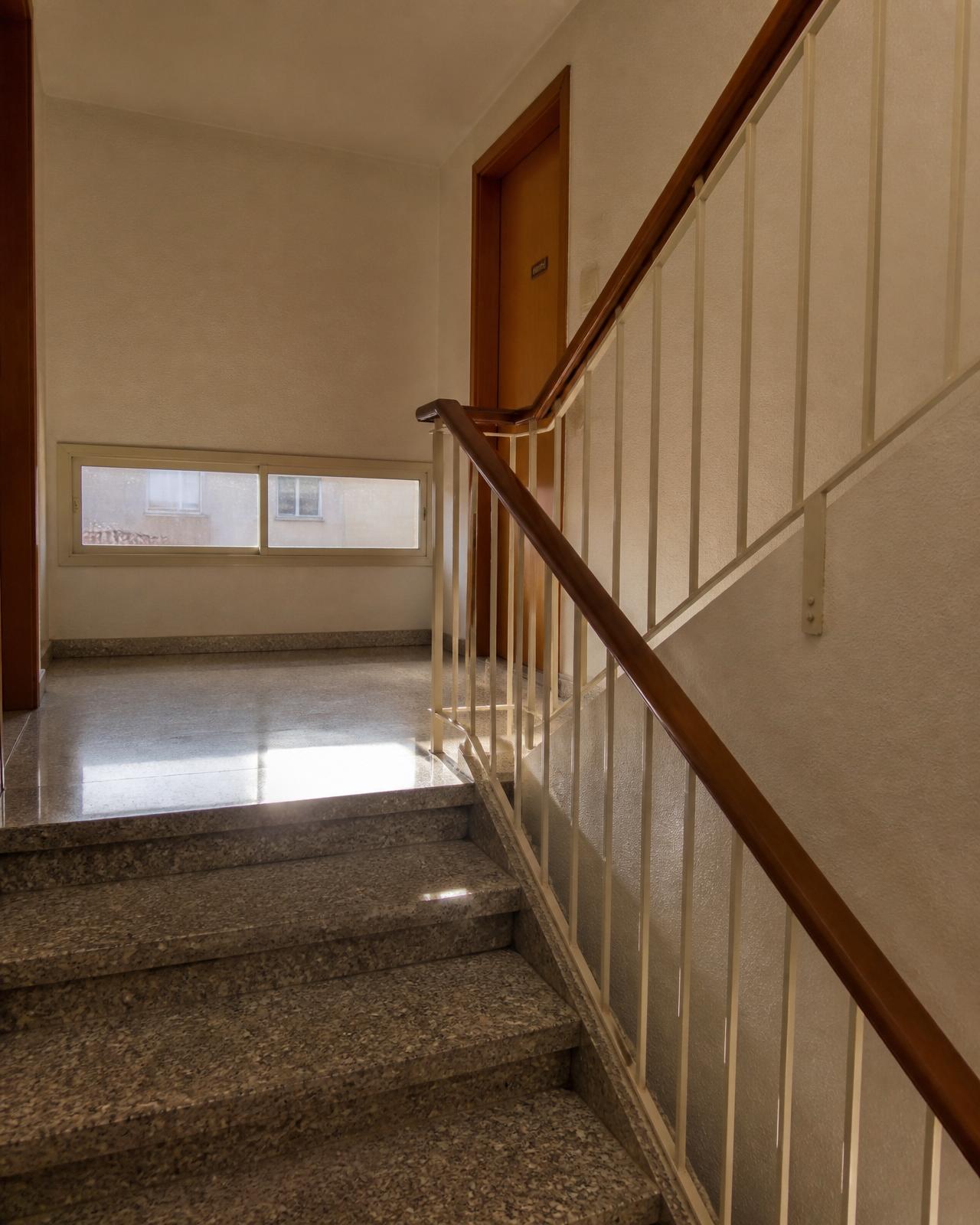 Copropriété · Bourg-lès-Valence — Hall & escaliers